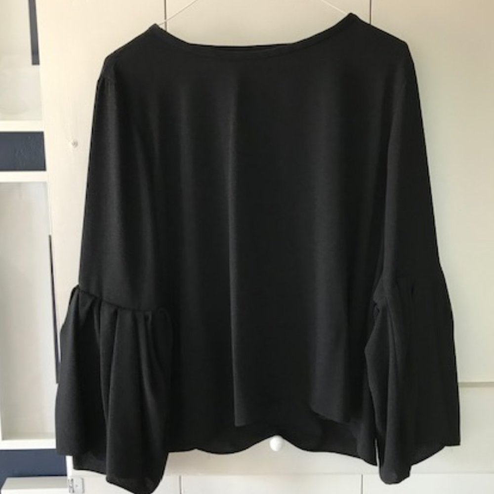 Zara Black bell sleeved shirt
